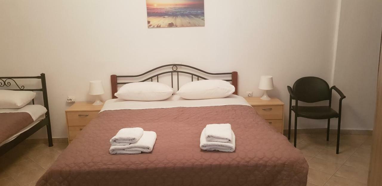 Dimitris Apartment 80M From The Beach Nea Peramos Εξωτερικό φωτογραφία